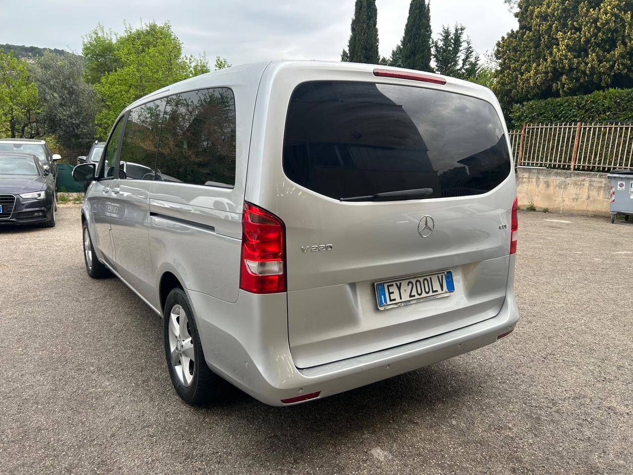 Mercedes-benz V 220 CDI Premium Long