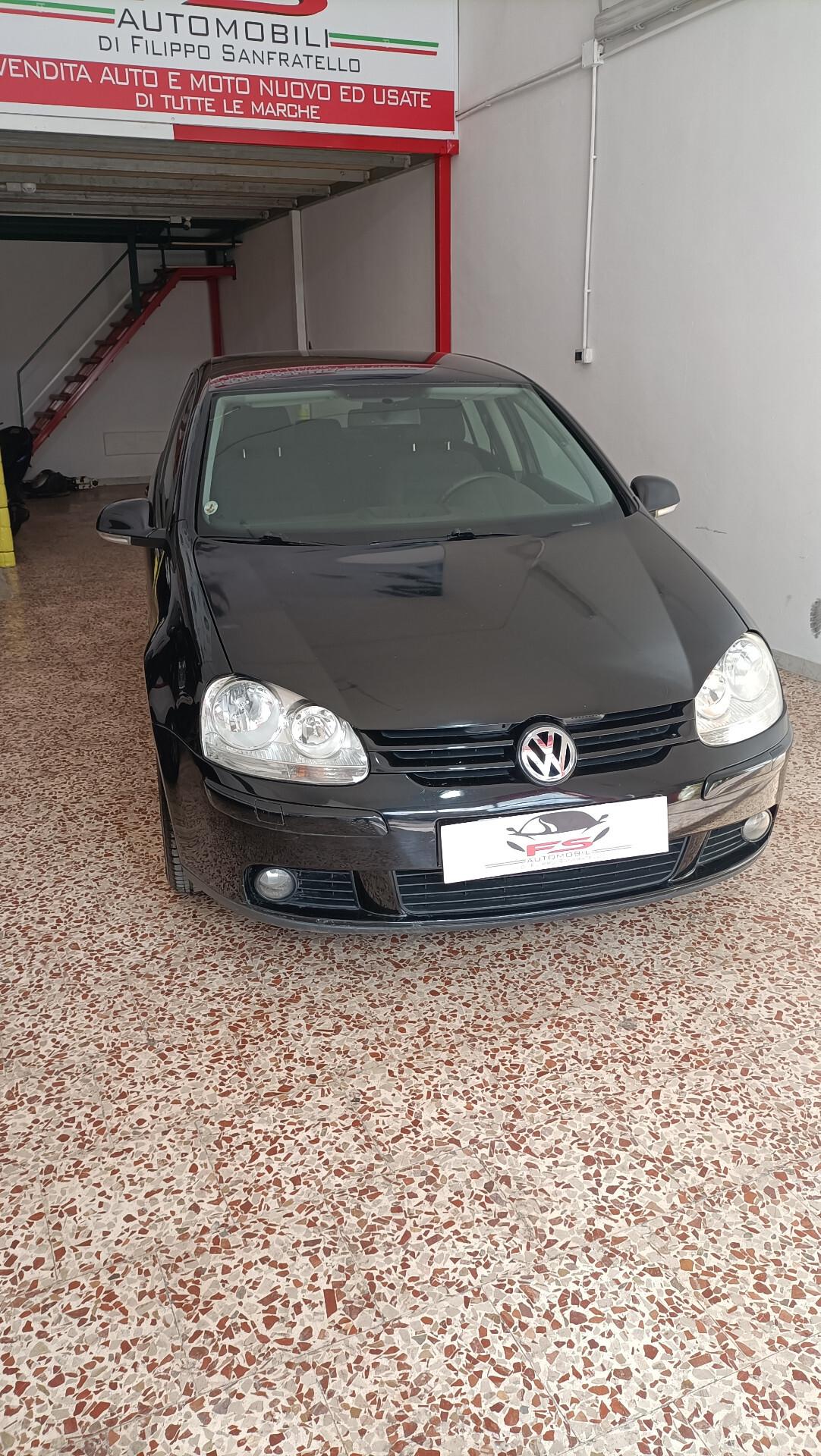 Volkswagen Golf 1.9 TDI 5p. Sportline