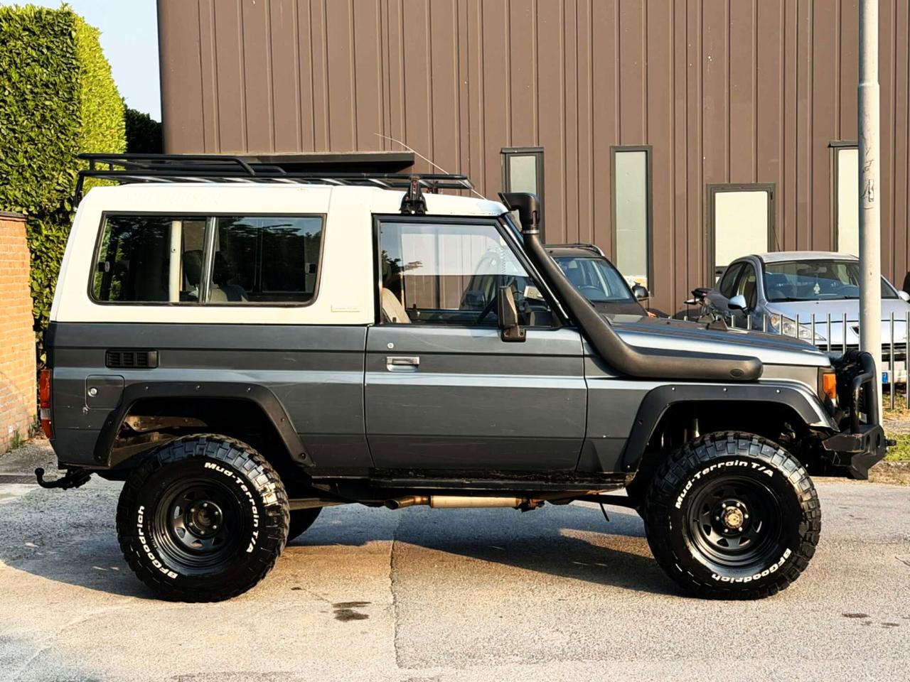 Toyota Land Cruiser 2.4 TD 86CV LX TURBO-8000KM-STORICA!!