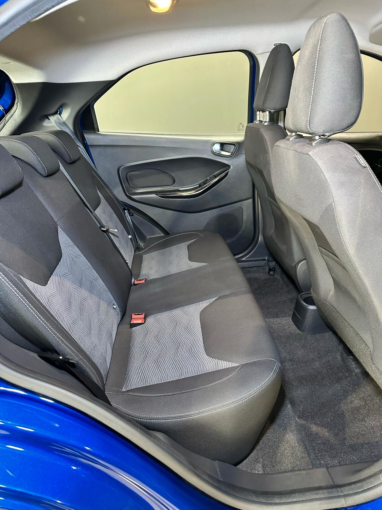 Ford Ka 1.2 Ti-VCT 85CV Ultimate COLOR