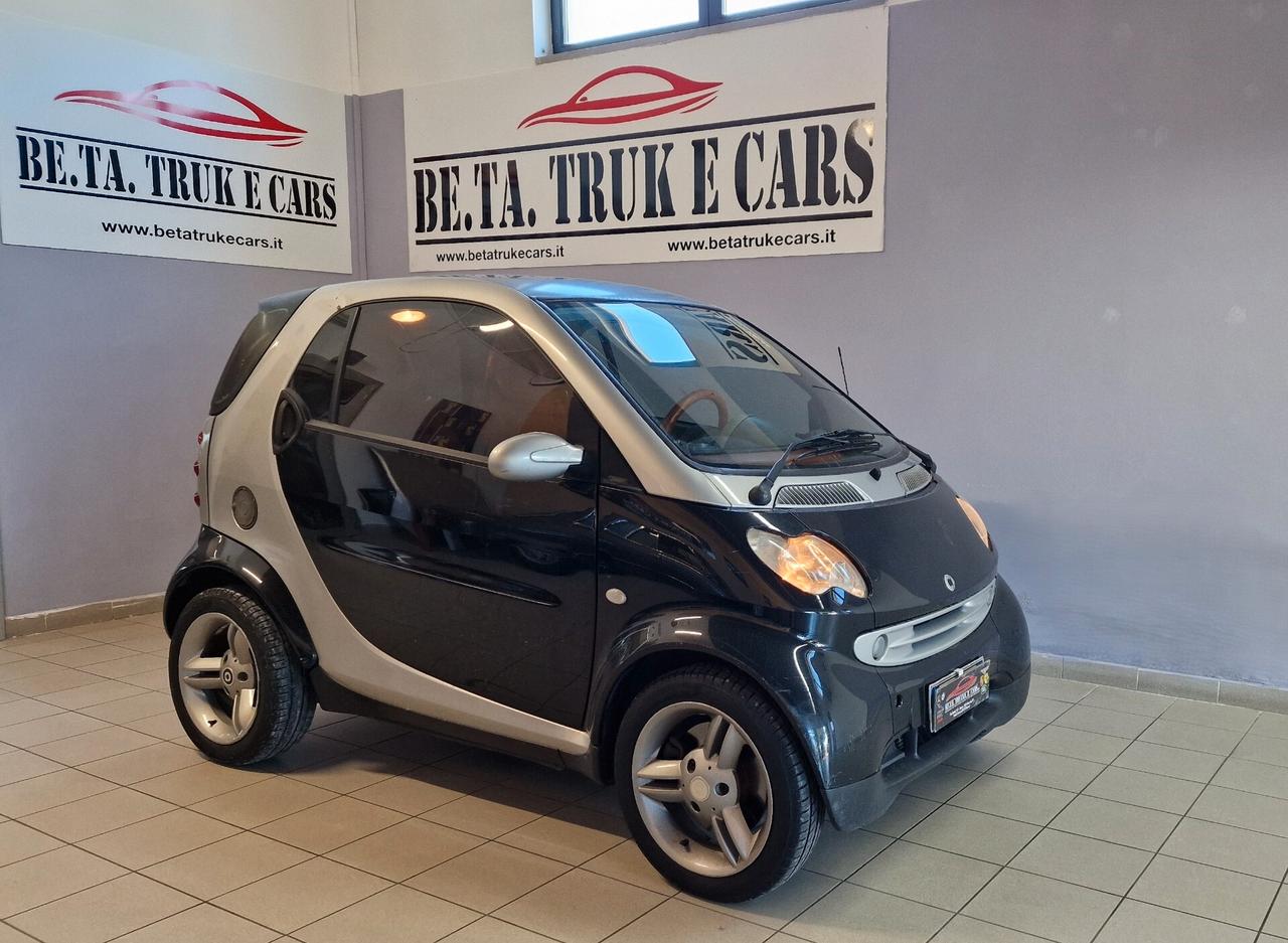 Smart ForTwo 700 coupé passion (45 kW)