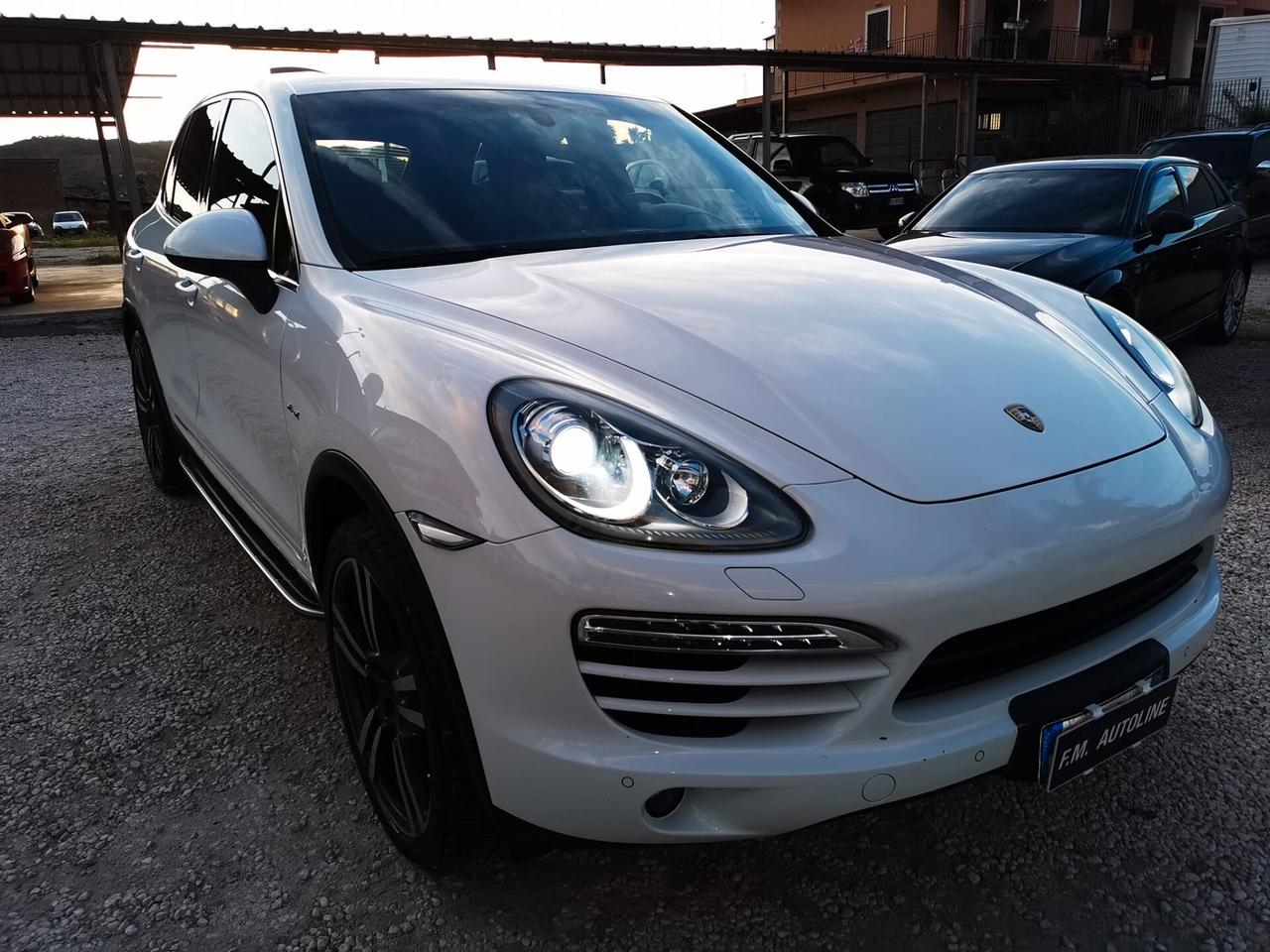 Porsche Cayenne 3.0 Diesel TETTO 2013