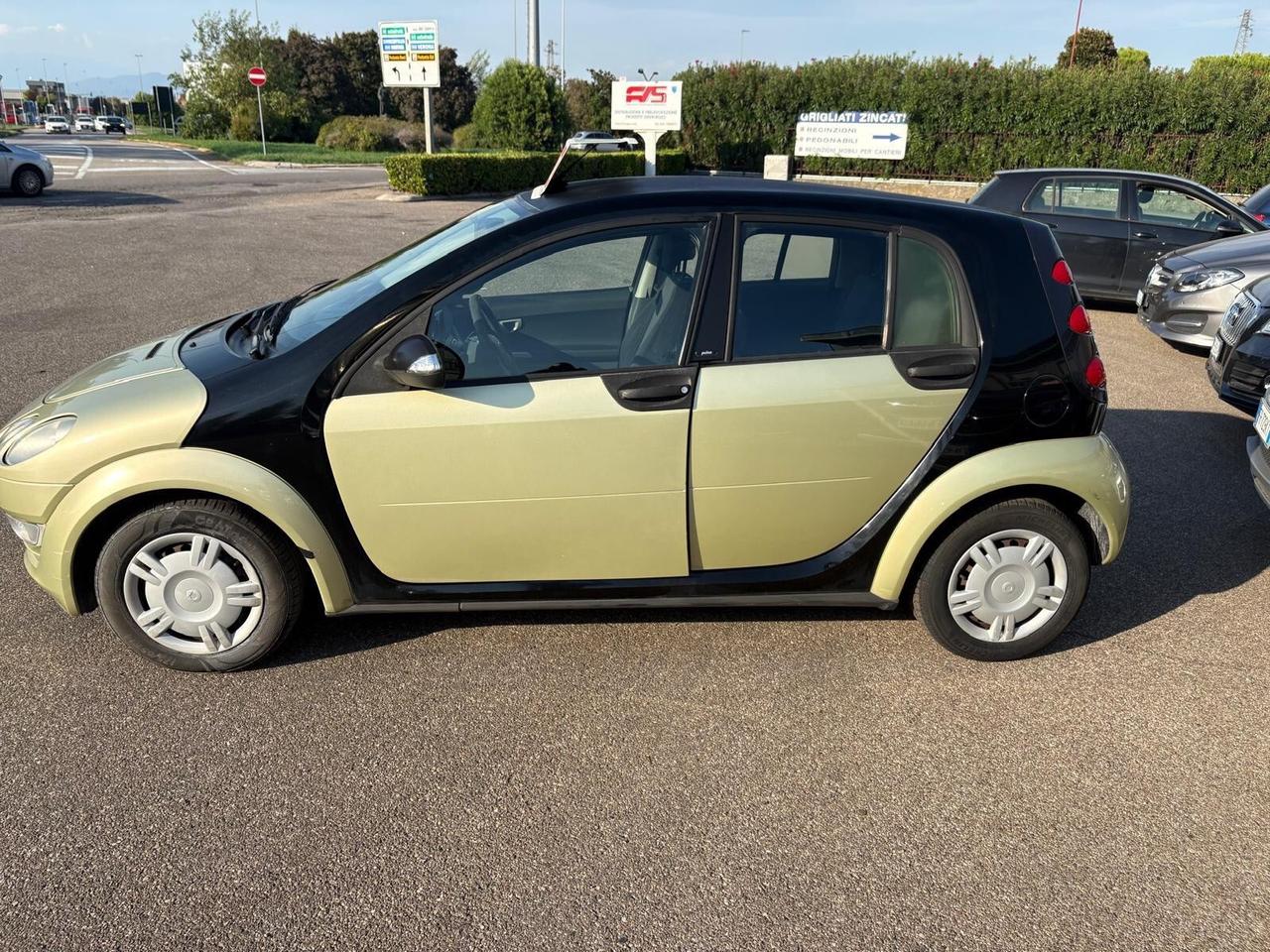 Smart ForFour 1.3 pure