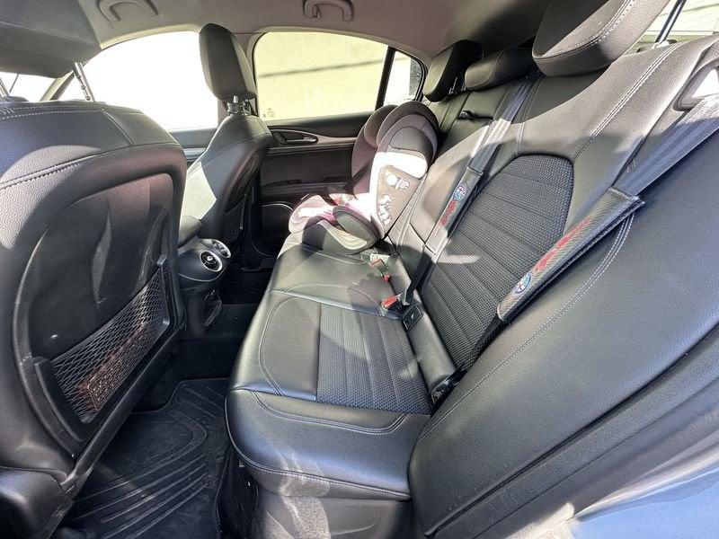 Alfa Romeo Stelvio 2.2 Turbo Diesel 210CV AT8 Q4 Executive