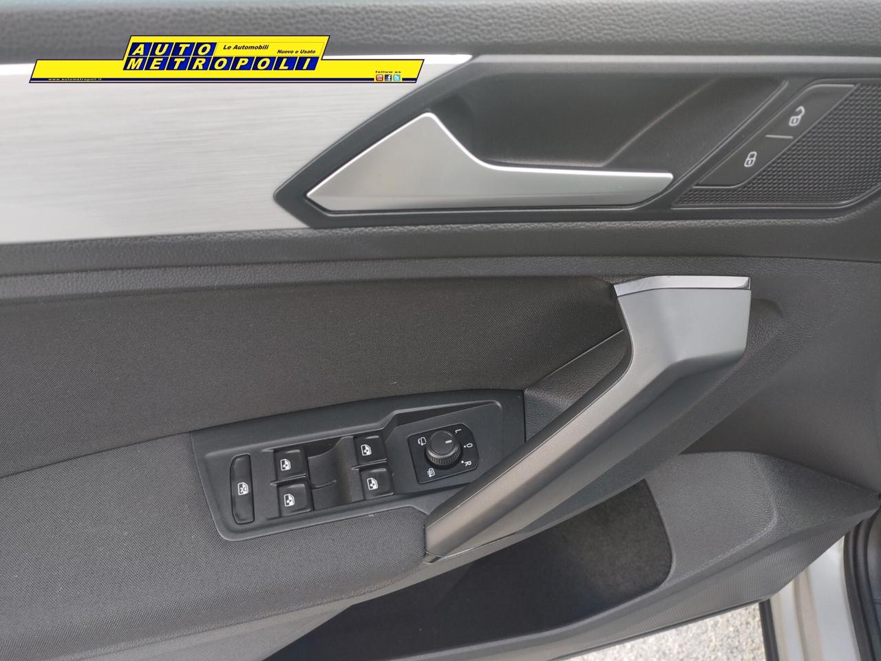 Volkswagen Tiguan 2.0 150cv TDI DSG Business (Automatica)