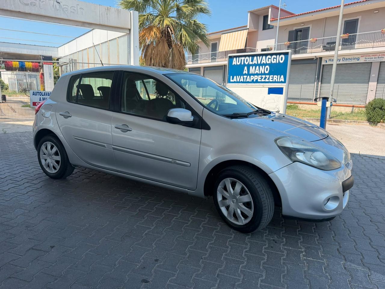 Renault Clio 1.2 16V 5 porte Dynamique