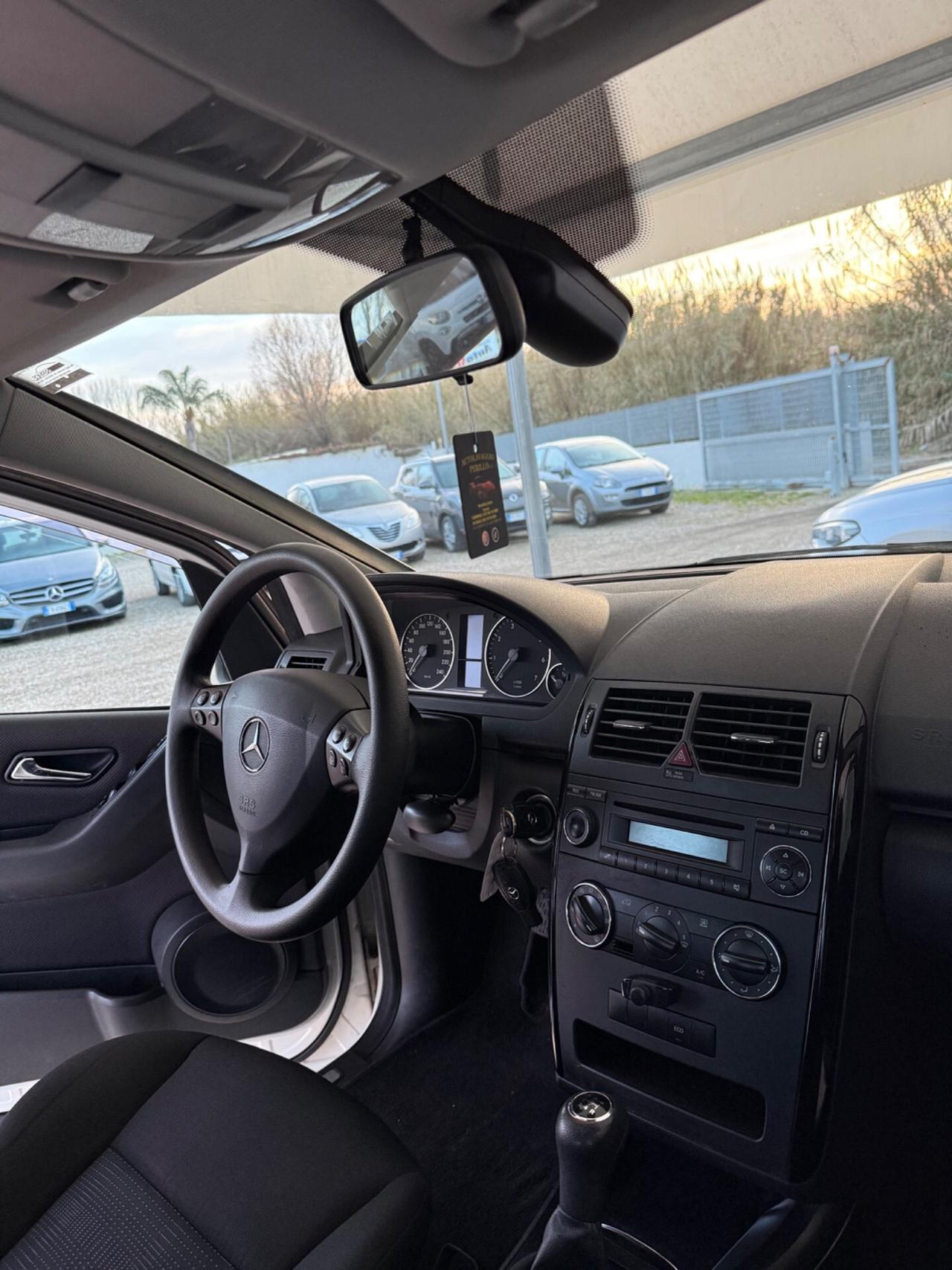 Mercedes-benz A 160 BlueEFFICIENCY Executive