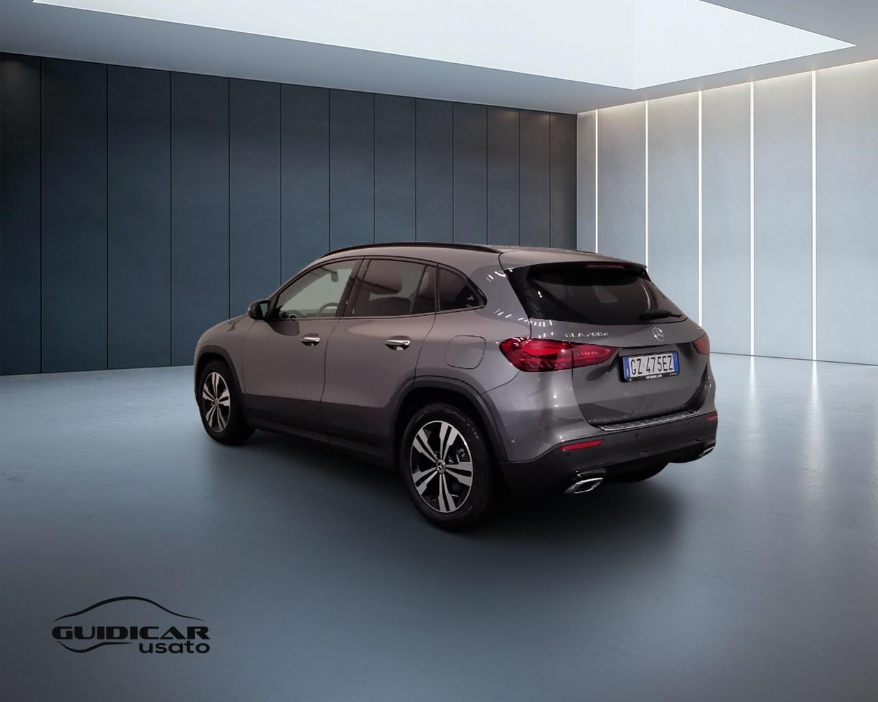 Mercedes-Benz GLA-H247 2023 - GLA 200 d Progressive Advanced Plus 4matic auto