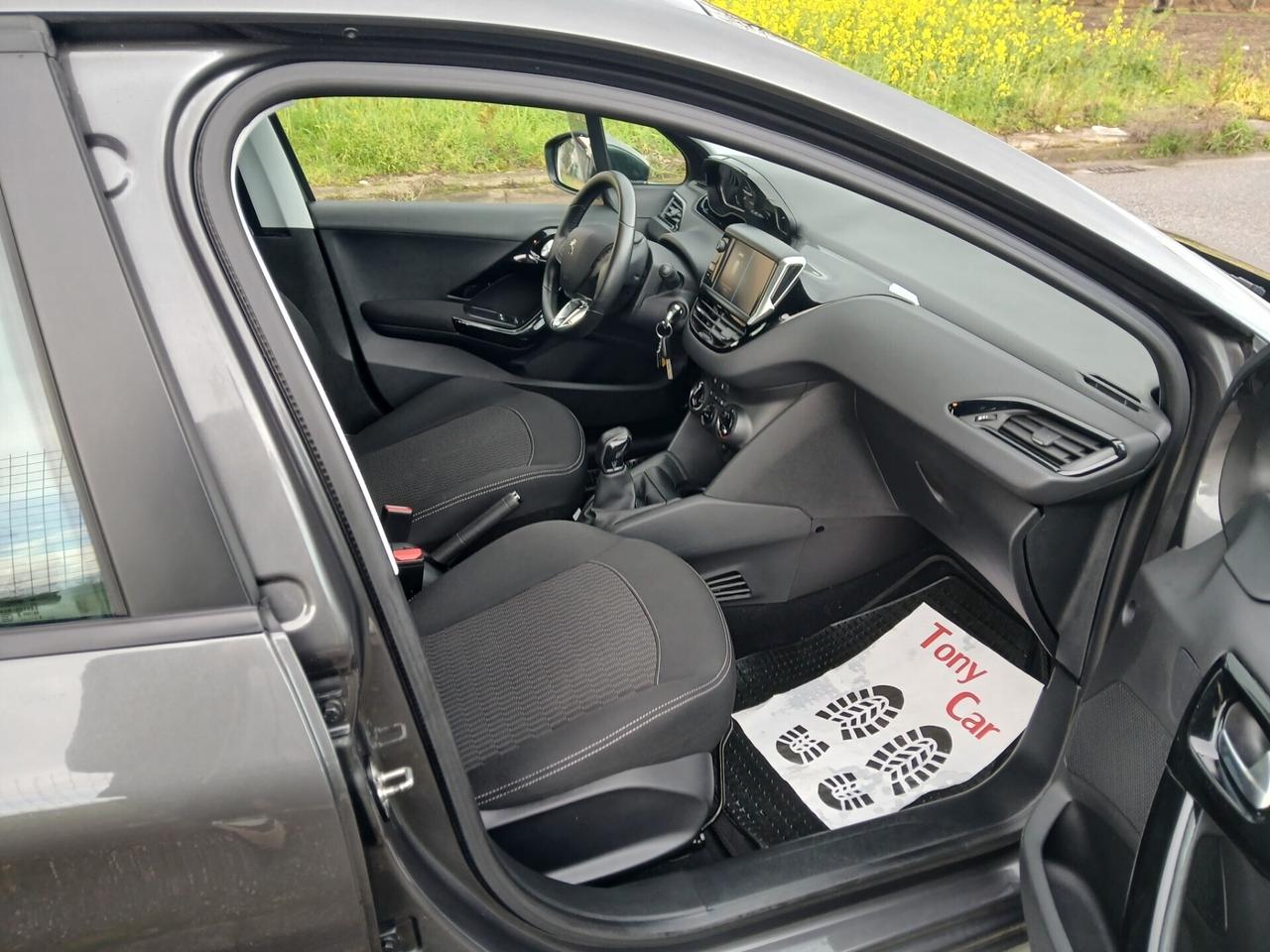 Peugeot 208 PureTech 82 5 porte Allure 40 mila km