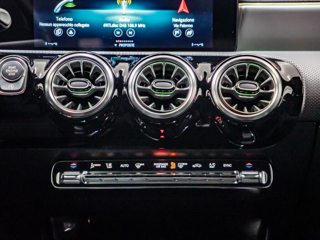 Mercedes-benz CLA 200 d Automatic Premium