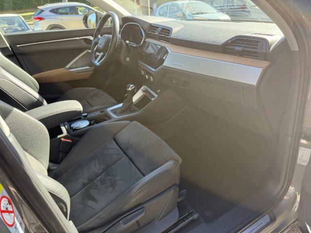 AUDI Q3 40 TFSI quattro S tronic S line edition KIKO editi