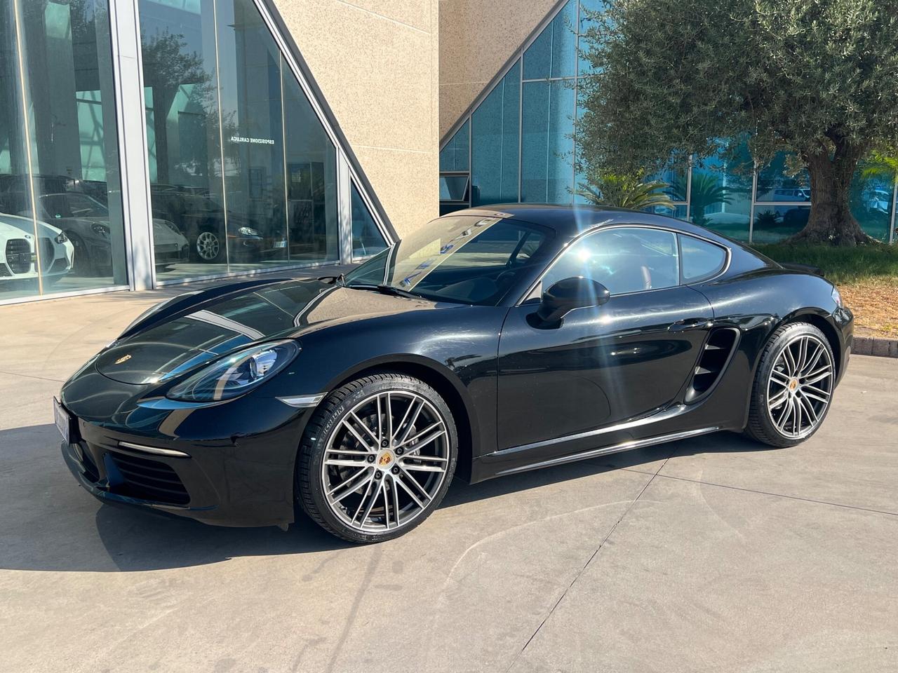 Porsche Cayman 718 2.0 300CV