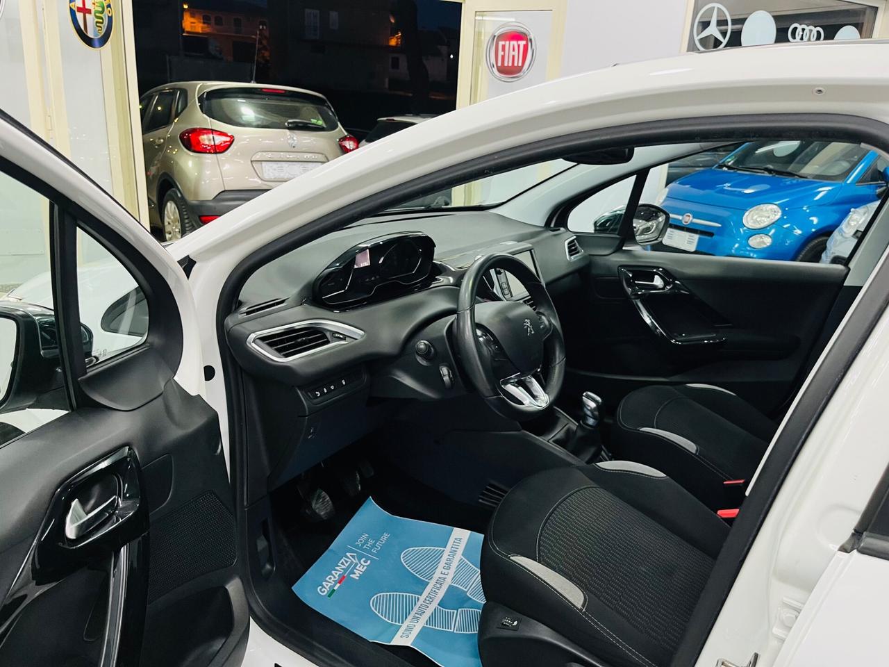 Peugeot 208 1.6 BlueHDi 100cv Style anno 2015