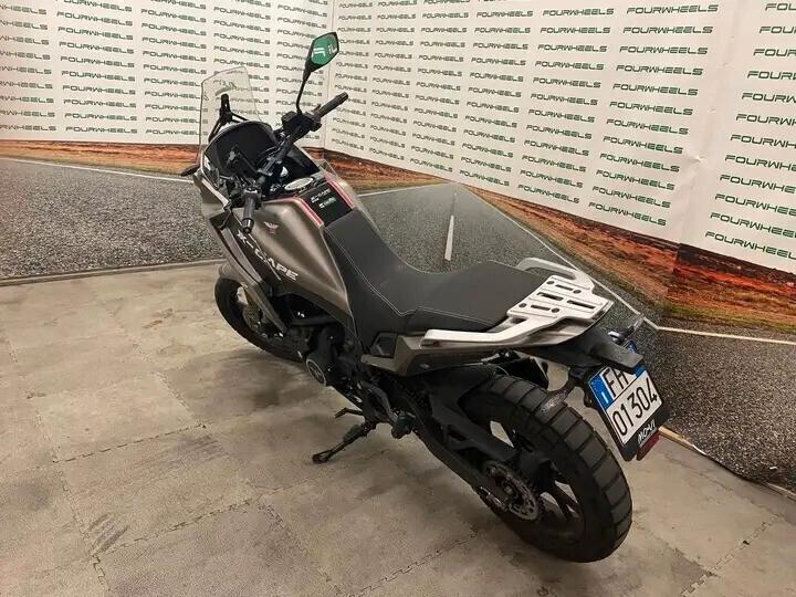 Moto Morini X-Cape 649