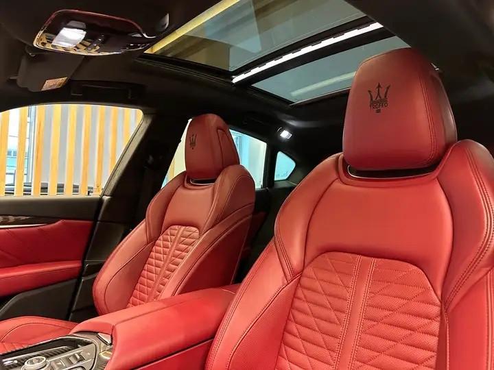 Maserati Levante 3.8 V8 TROFEO 580CV AWD ROSSO CARTIER FULL OPTIONAL