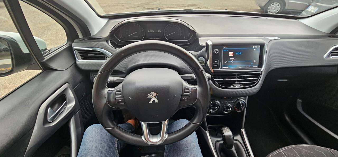 Peugeot 2008 BlueHDi 100 Active
