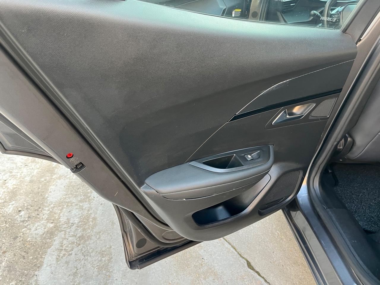 Peugeot 2008 PureTech 130 S&S GT Pack