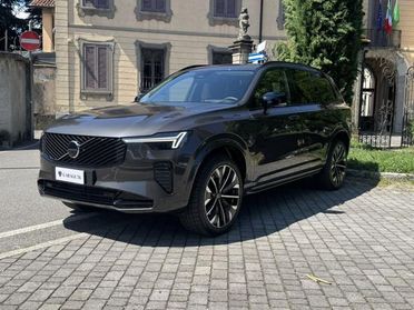 VOLVO XC90 T8 Plug-in hybrid AWD automatico 7 posti Ultra Dar