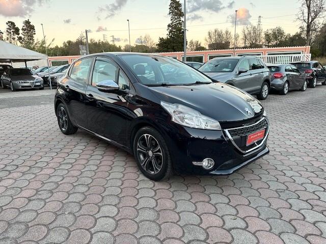 Peugeot 208 1.4 HDi 68CV Active - 2015