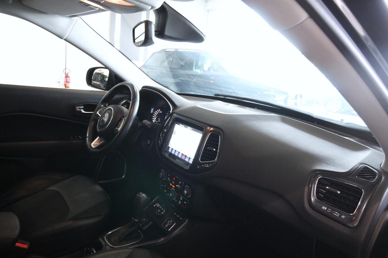 JEEP COMPASS 1.3 TURBO 4Xe LIMITED