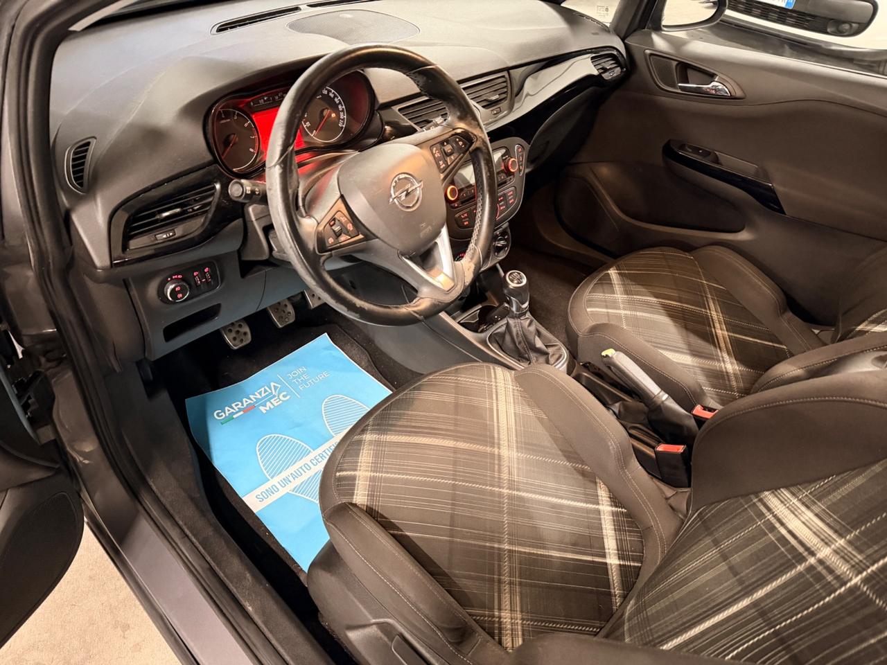 Opel Corsa 1.4 90CV GPL Tech Coupé b-Color