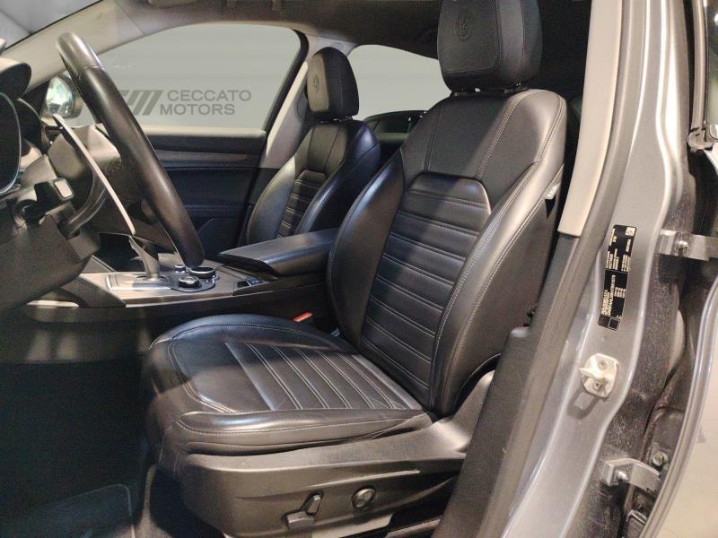 Alfa Romeo Stelvio 2.0 Turbo Executive Q4 Auto
