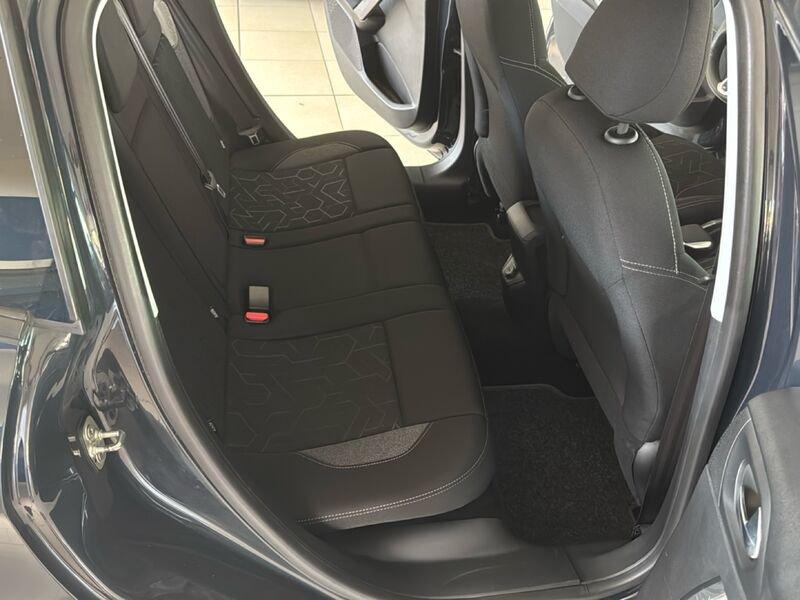 Peugeot 2008 PureTech 82 Active S/S