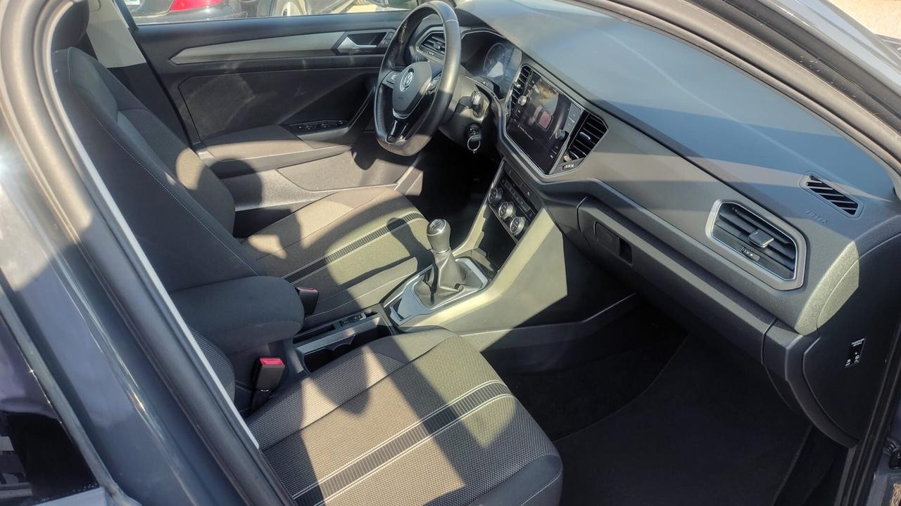 Volkswagen T-Roc 1.6 TDI SCR SPORT BlueMotion Technology