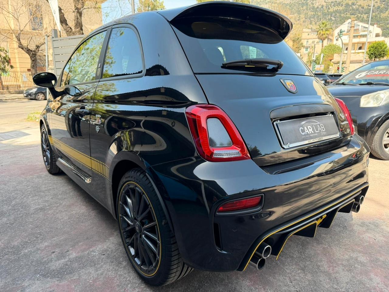 Abarth 695 1.4 Turbo T-Jet 180 CV