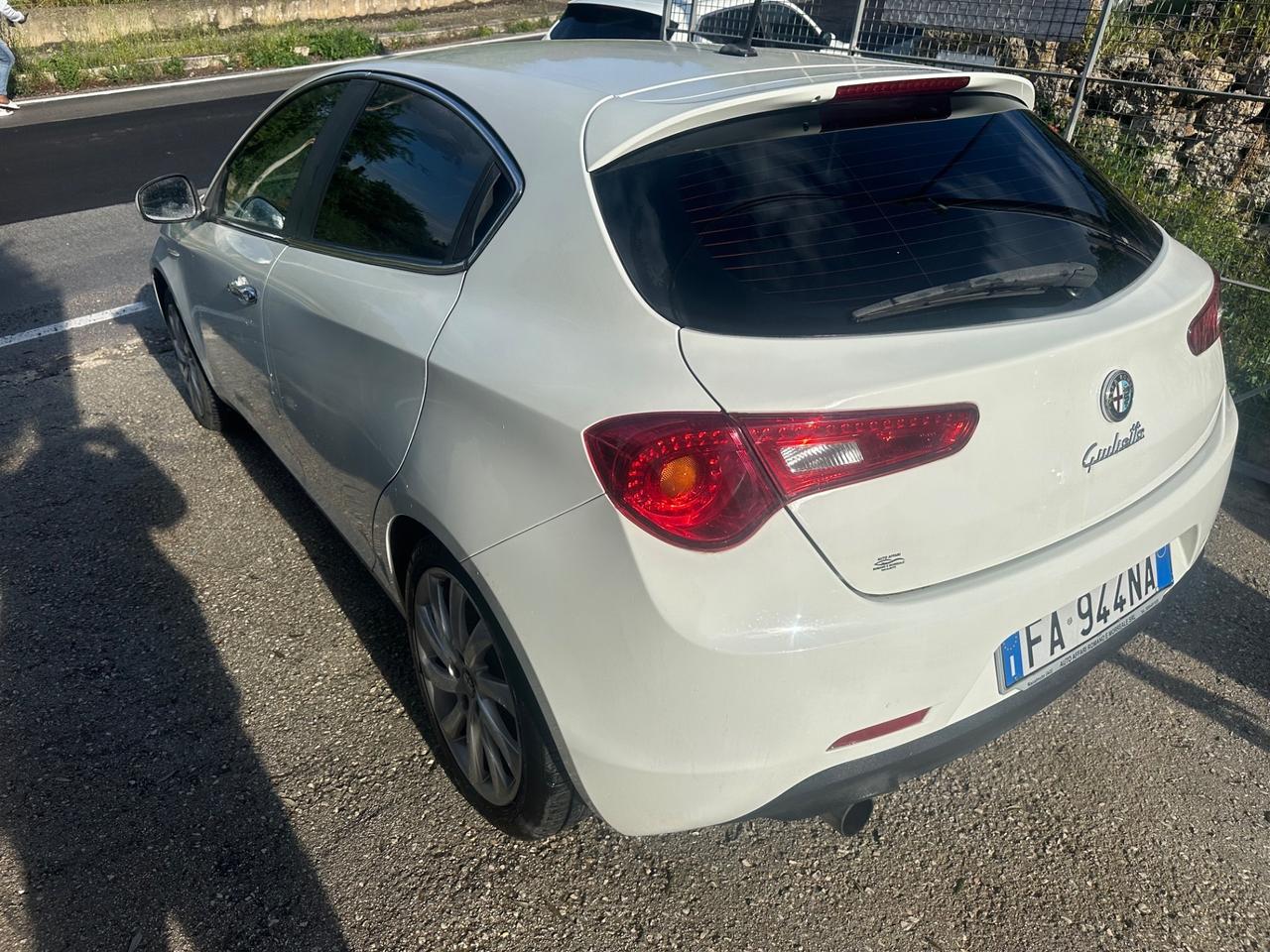 Alfa Romeo Giulietta 1.6 JTDm-2 120 CV Distinctive