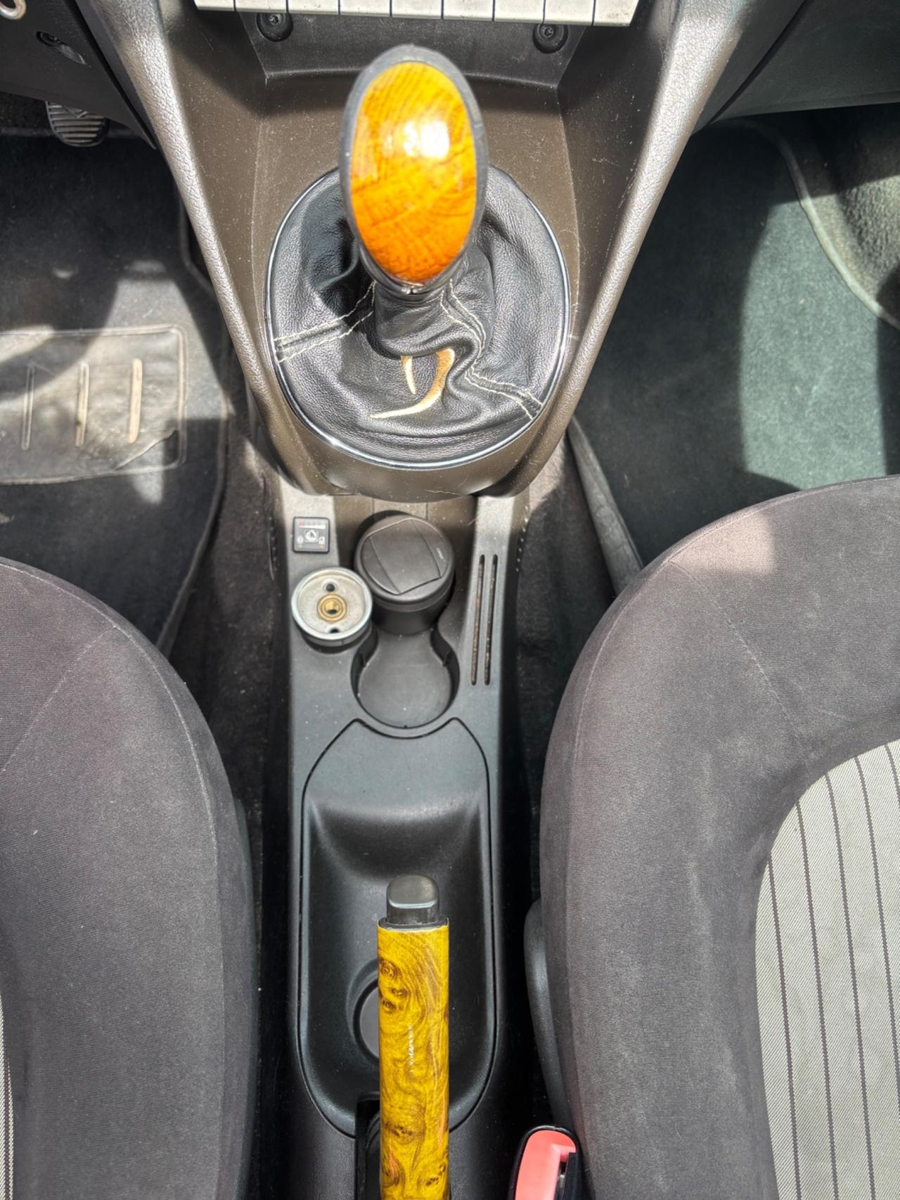 Lancia Ypsilon 1.4 Modamilano GPL