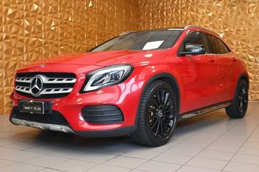 MERCEDES-BENZ GLA 200 PREMIUM AMG AUTO TETTO CAM PELLE LED 19"STRAFULL!!