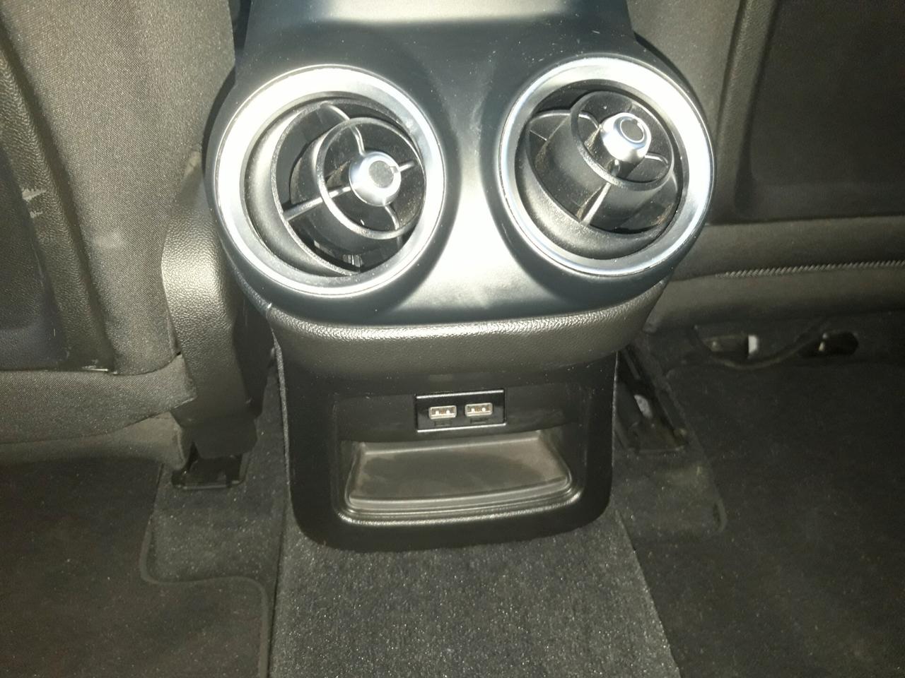 Alfa Romeo Stelvio 2.2 Turbodiesel 190 CV AT8 RWD Business