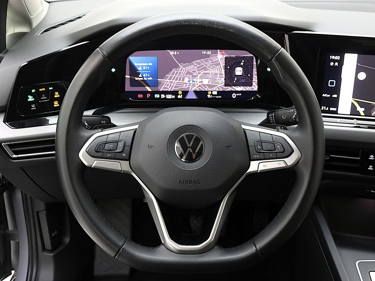 Volkswagen Golf 2.0 TDI DSG Style TETTO APRIBILE