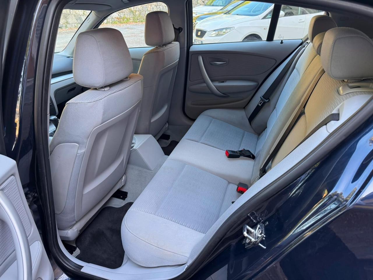 Bmw 116 116i cat 5 porte Attiva 80M.KM GARANZIA 1 ANNO