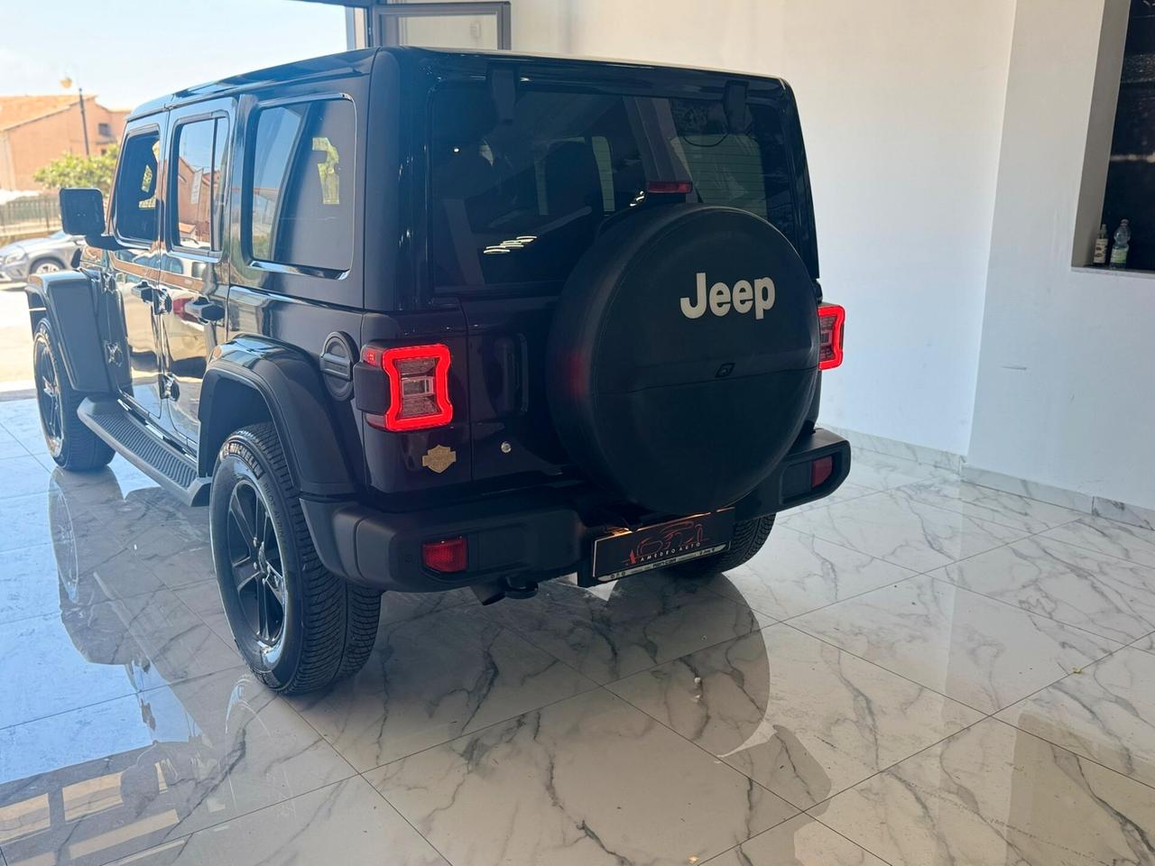 Jeep Wrangler Unlimited 2.2 Mjt II Sahara