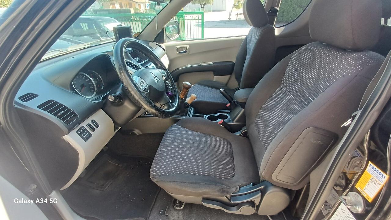 Mitsubishi L200 2.5 DI-D/136CV Double Cab Invite