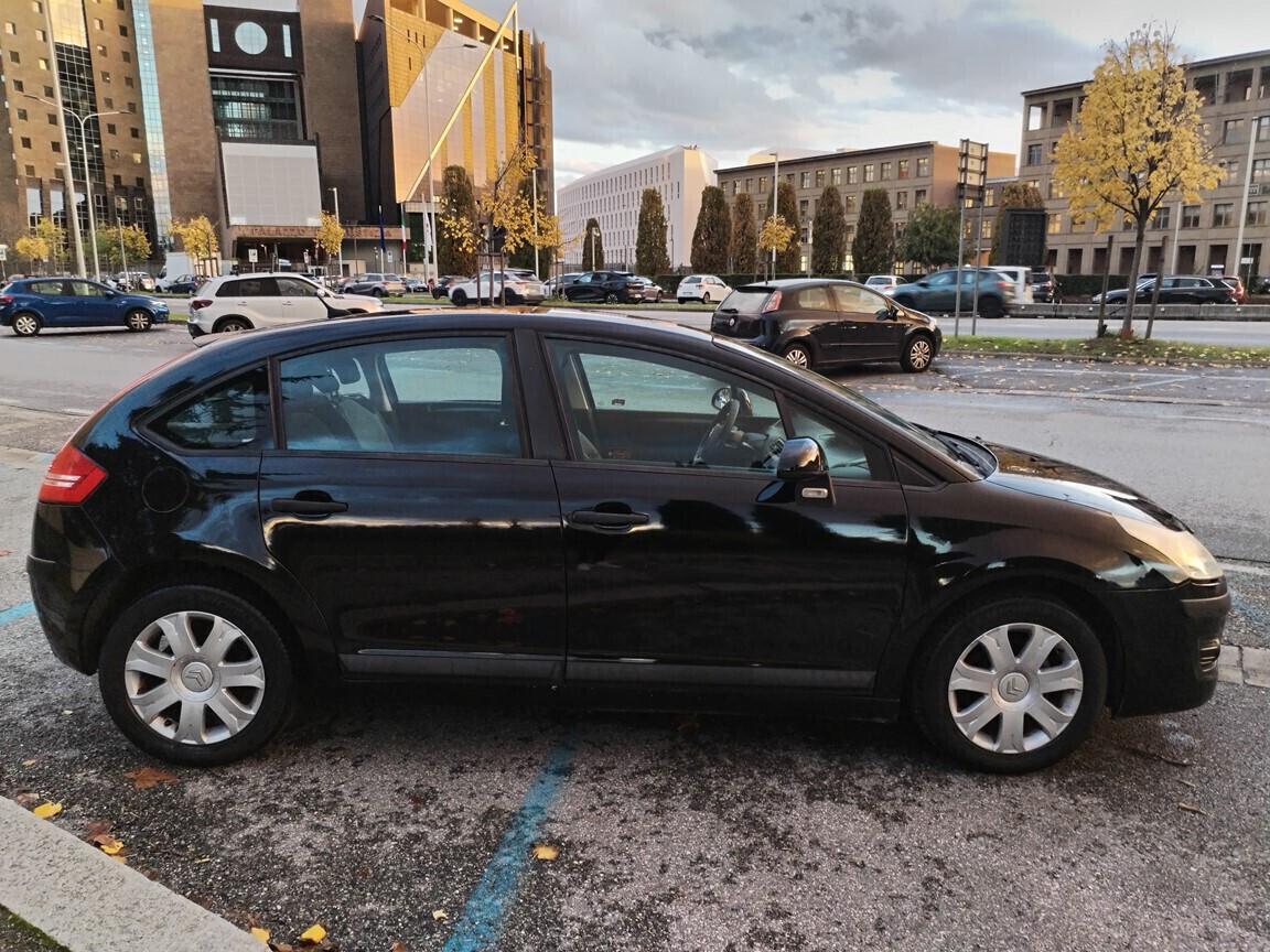 Citroen C4 1.4 benzina 2009 km 155000 CONSEGNA CON TAGLIANDO E DISTRIBUZIONE