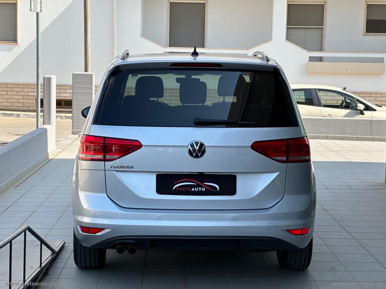 VOLKSWAGEN Touran 2.0 TDI 150 CV DSG Business BMT