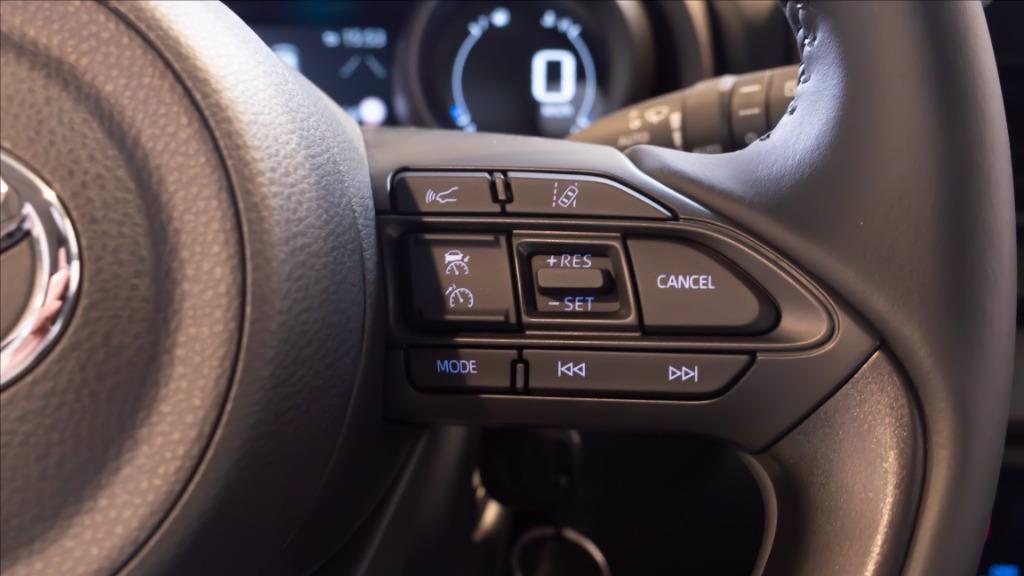 TOYOTA Yaris 1.5h Trend del 2021