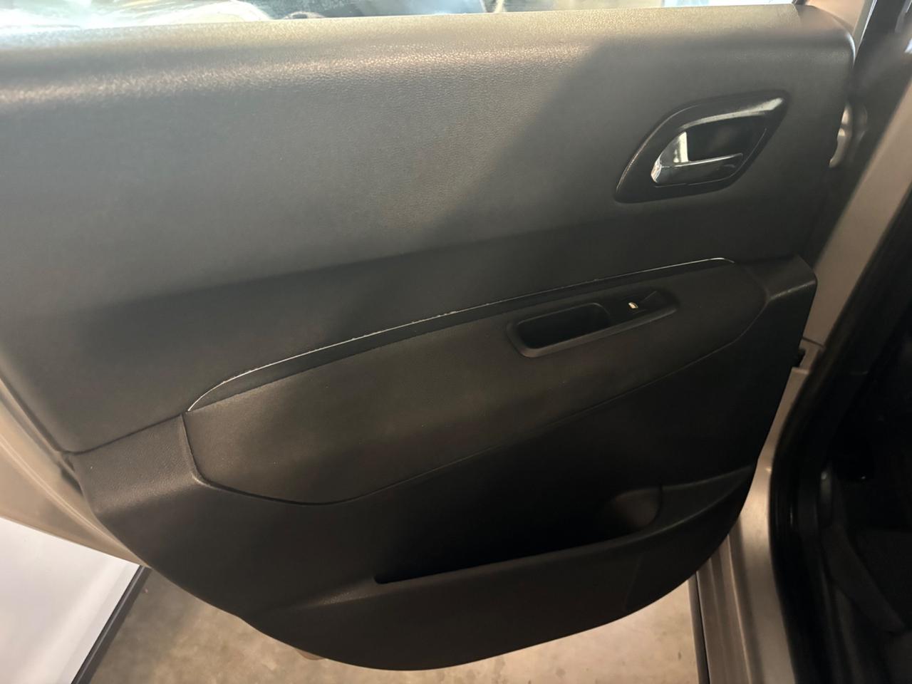 Peugeot 3008 1.6 HDi Business