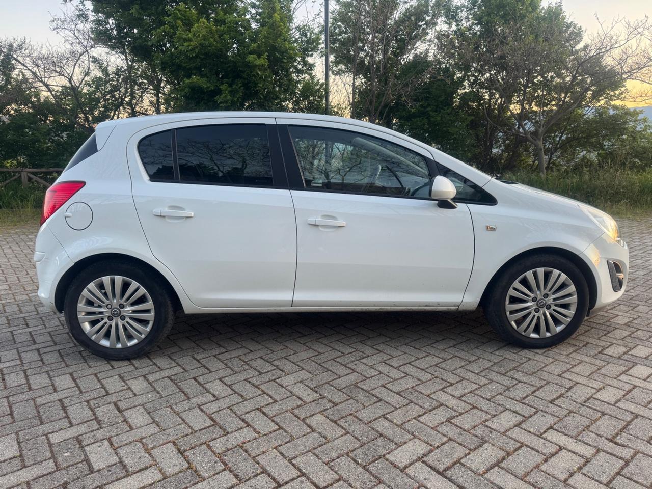 Opel Corsa 1.3 Multijet 75Cv 2011