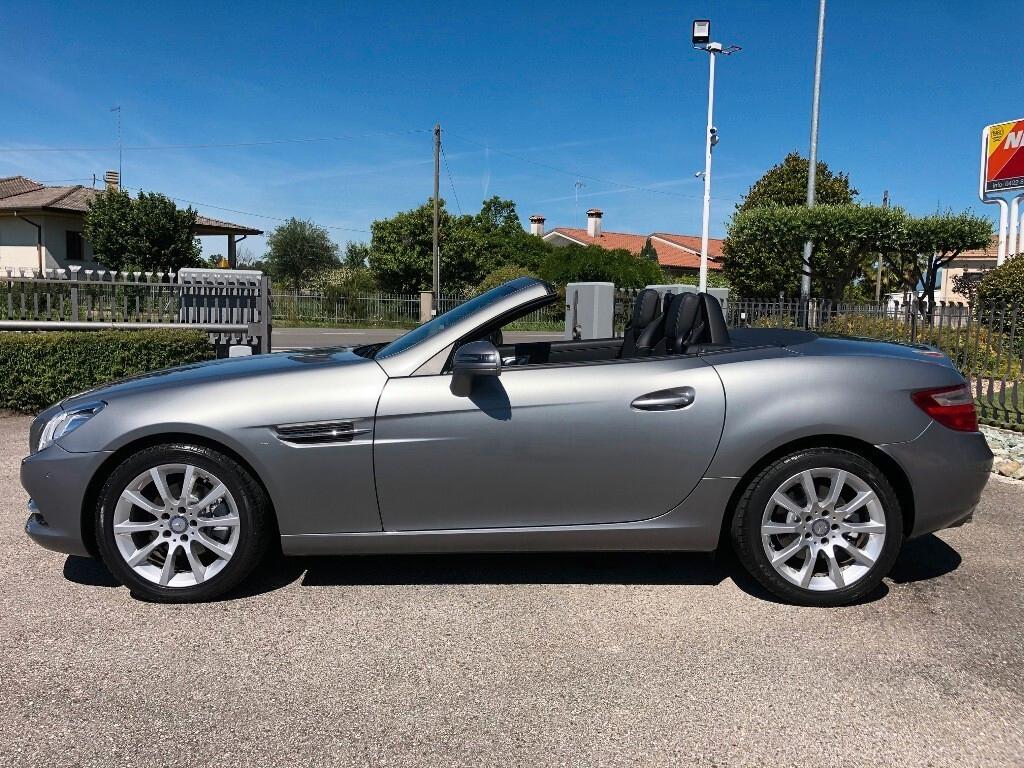 Mercedes-Benz SLK 200 Sport automatica
