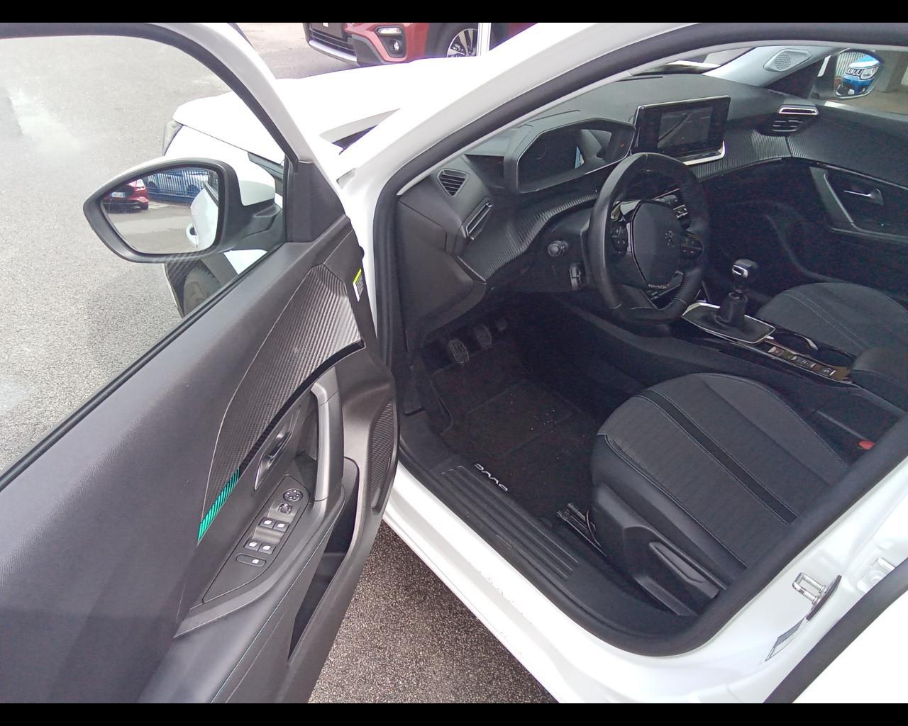 PEUGEOT 2008 2ª serie - 2008 PureTech 100 S&S Allure Pack