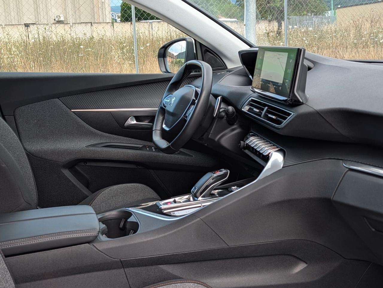 Peugeot 3008 BlueHDi 130 S&S EAT8 Active