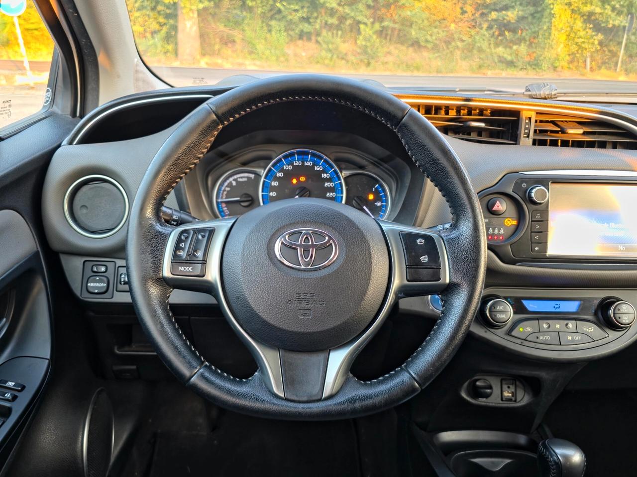 Toyota Yaris 1.5 Hybrid 5 porte Active E6B Automatico NEO 2016