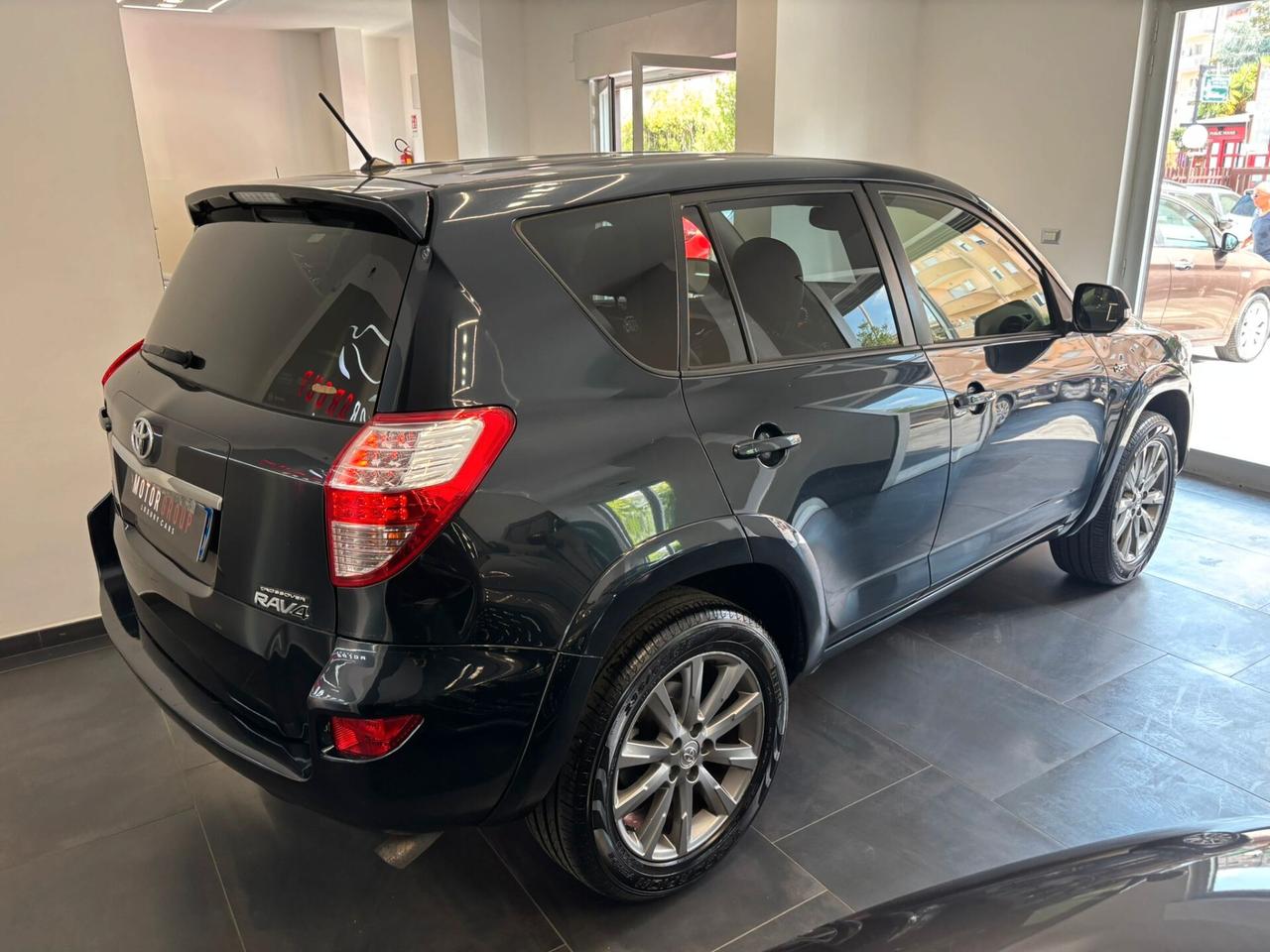Toyota RAV 4 RAV4 Crossover 2.2 D-Cat A/T 150 CV Style