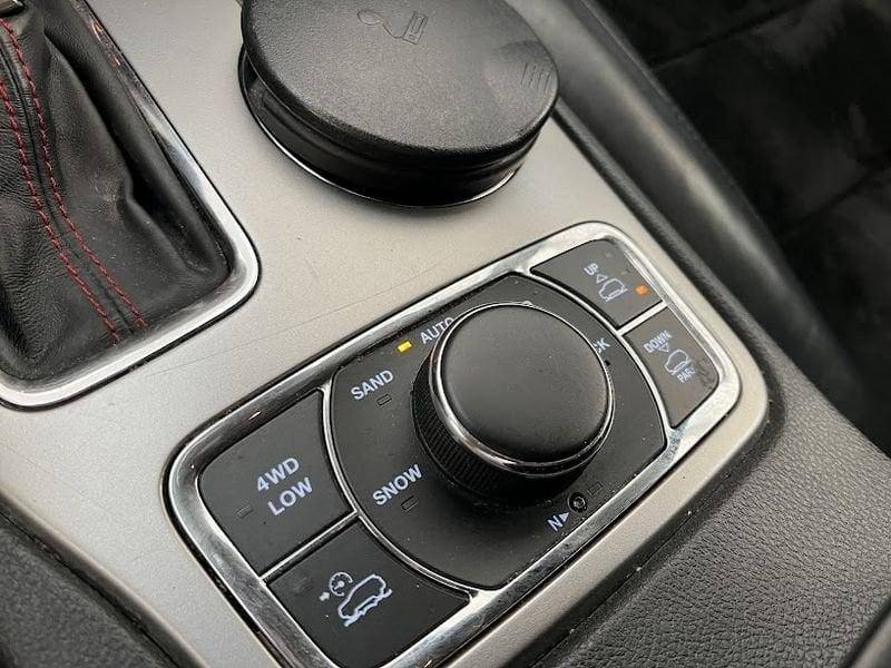 Jeep Grand Cherokee 3.0 V6 CRD 250cv TRIAL HAWK