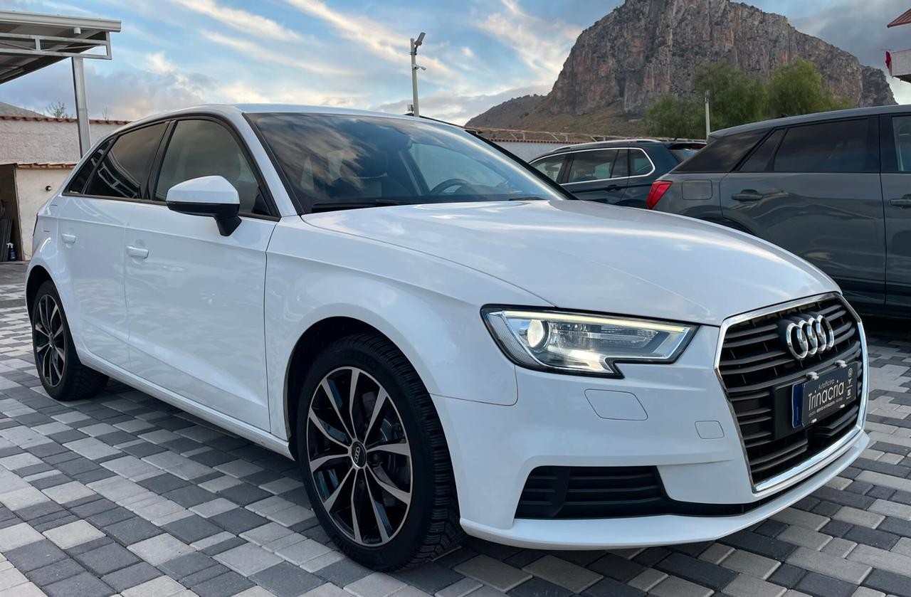 Audi A3 SPB 2.0TDI 150CV S tronic Sport