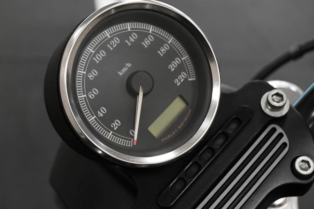 Harley-Davidson Sportster 883 XL 883R